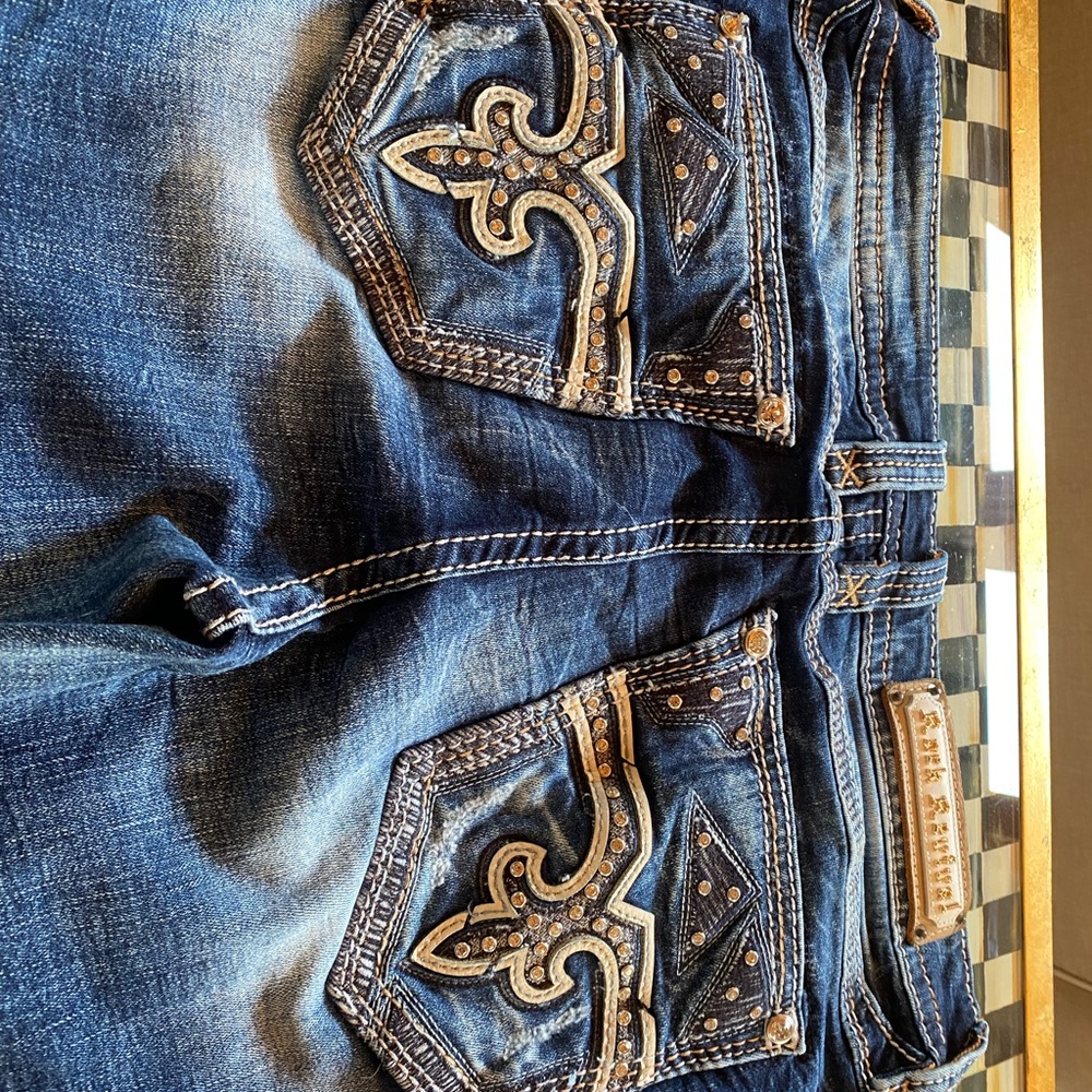 Nice condition. Miss me jeans
